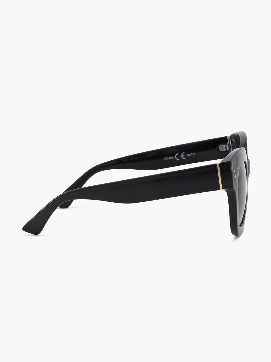 Online Exclusive Accessories | Graceland Black Sunglasses