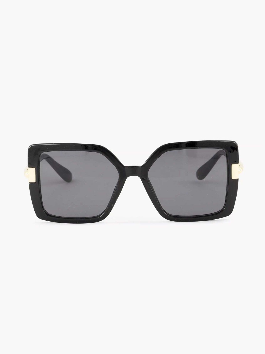 Online Exclusive Accessories | Graceland Black Sunglasses