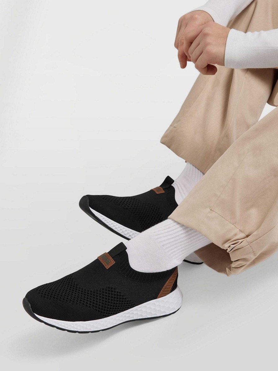 Sneakers | Bench Black Sneaker