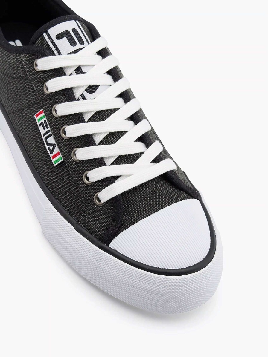 Sneakers | FILA Black Sneaker