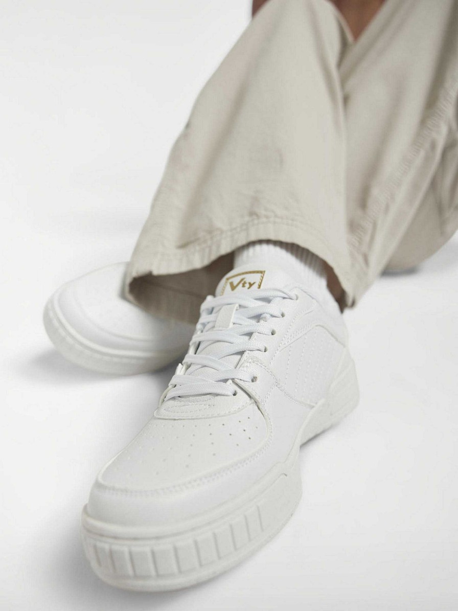 Sneakers | Graceland White Sneaker